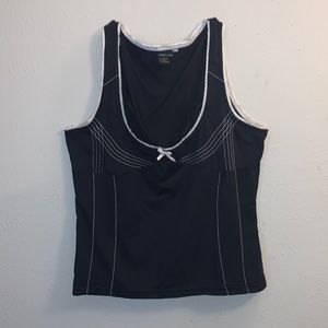 Moda international black top